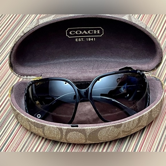 Coach Sofia Signature C Logo Black Sunglasses - Picture 6 of 9